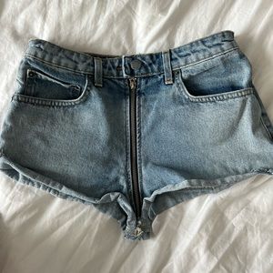 Carmar zip around jean shorts